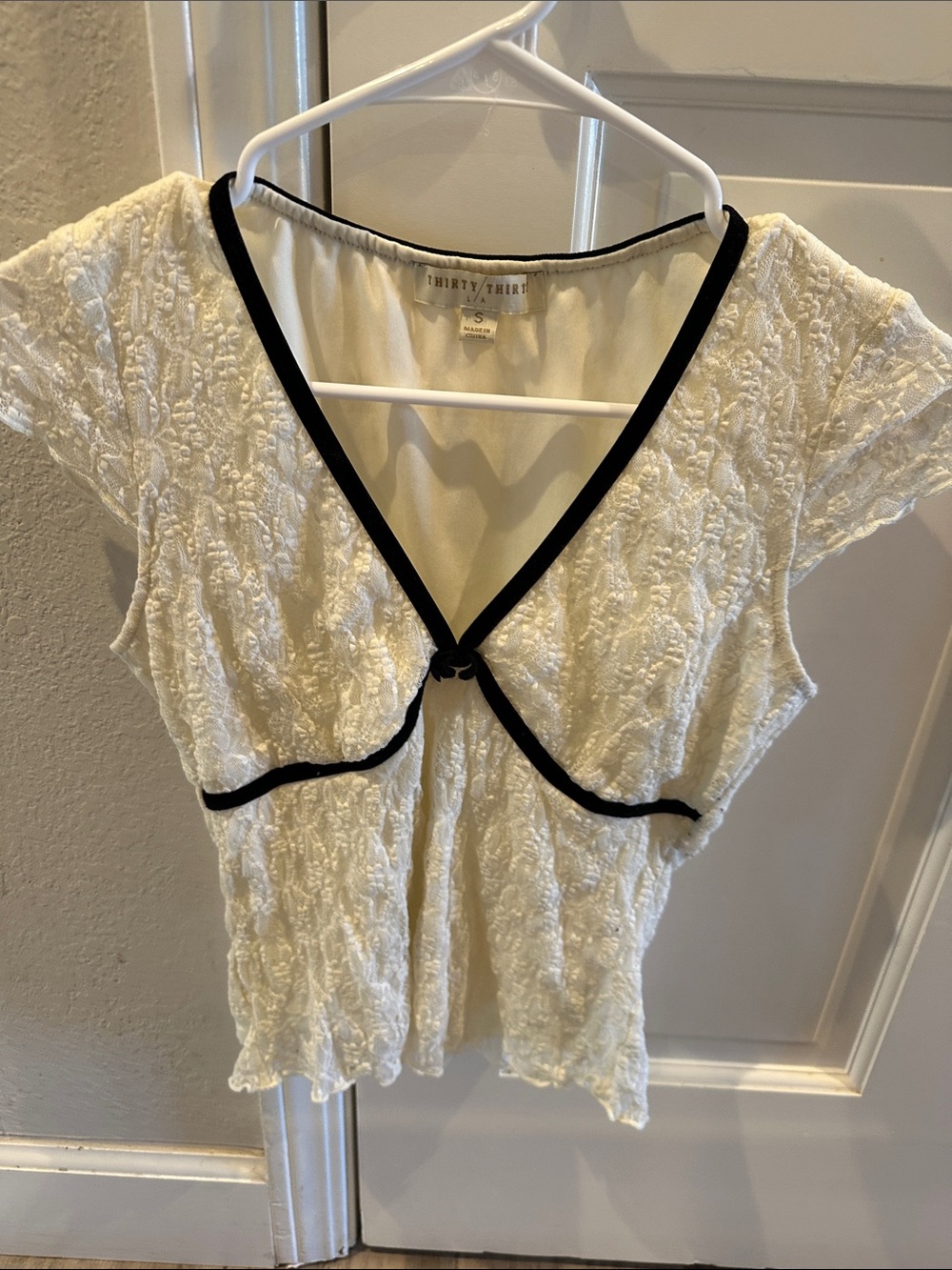 Thirty/Thirty White Textured Short Sleeve Top with Black Trim